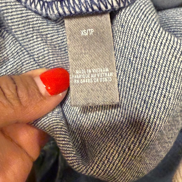 Aerie Blue Chambray Denim Cut Off Pull On Shorts Size XS - Picture 5 of 7